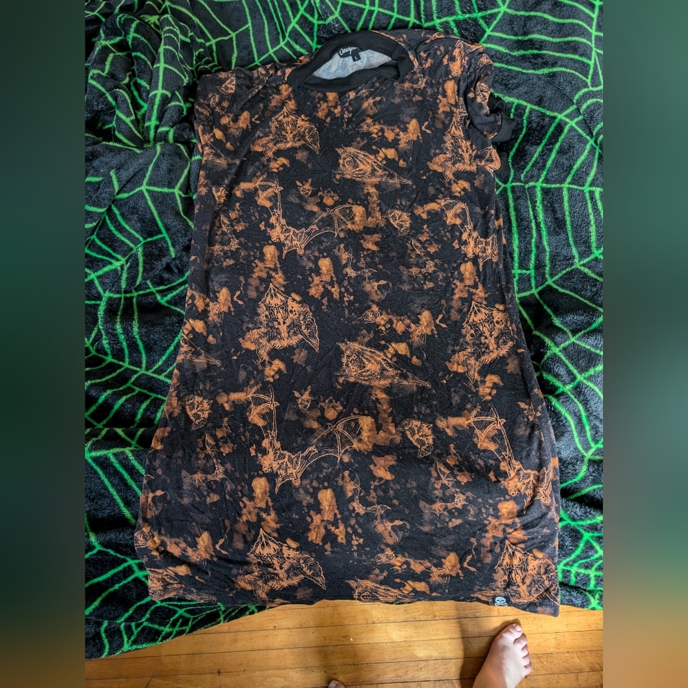 Sourpuss brand ringer / T-shirt dress, bleach bat pattern, large